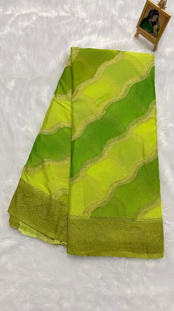Crush Crepe Saree Rangkart - Green - Wave — green Banarasi Crepe saree